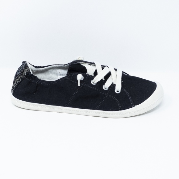 Women's Mad Love Lennie Lace-up Canvas Sneakers - Picture 2 of 8
